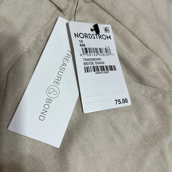 NWT - High waisted wide-leg trousers. Never worn - Picture 6 of 8